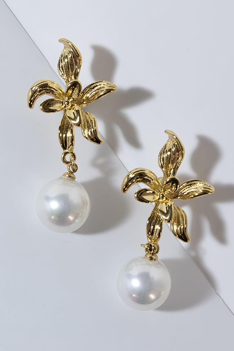 GOLD PLATED FLOWER PEARL EARRINGS