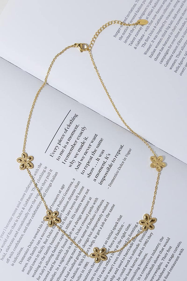 GOLD PLATED FLOWERS NECKLACE