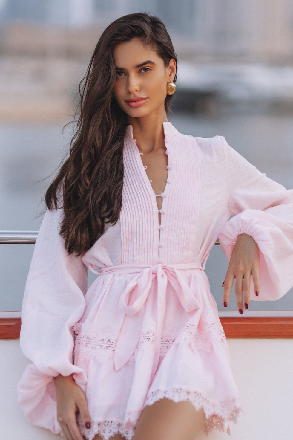 AURELIE LACE TRIM LINEN MINI DRESS - PINK – CHIC LE FRIQUE