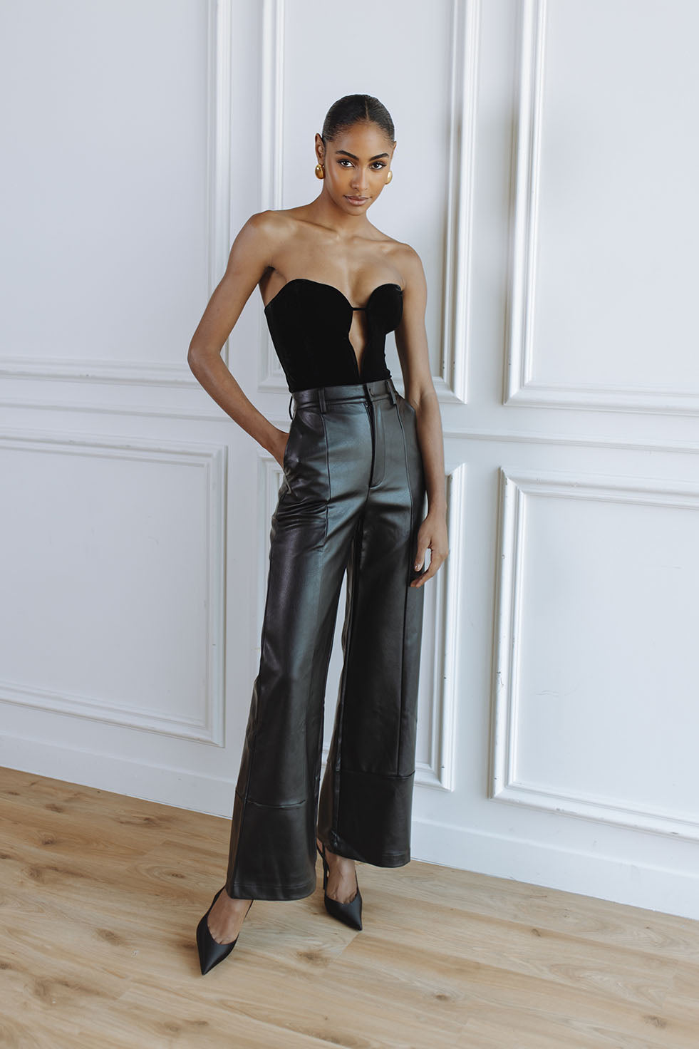 MARLOWE VEGAN LEATHER WIDE LEG PANTS BLACK – CHIC LE FRIQUE