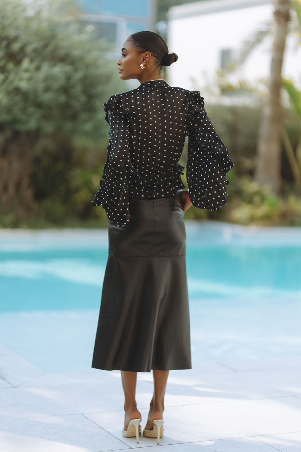 FRILL DETAIL SPOT BLOUSE - BLACK SPOT – CHIC LE FRIQUE