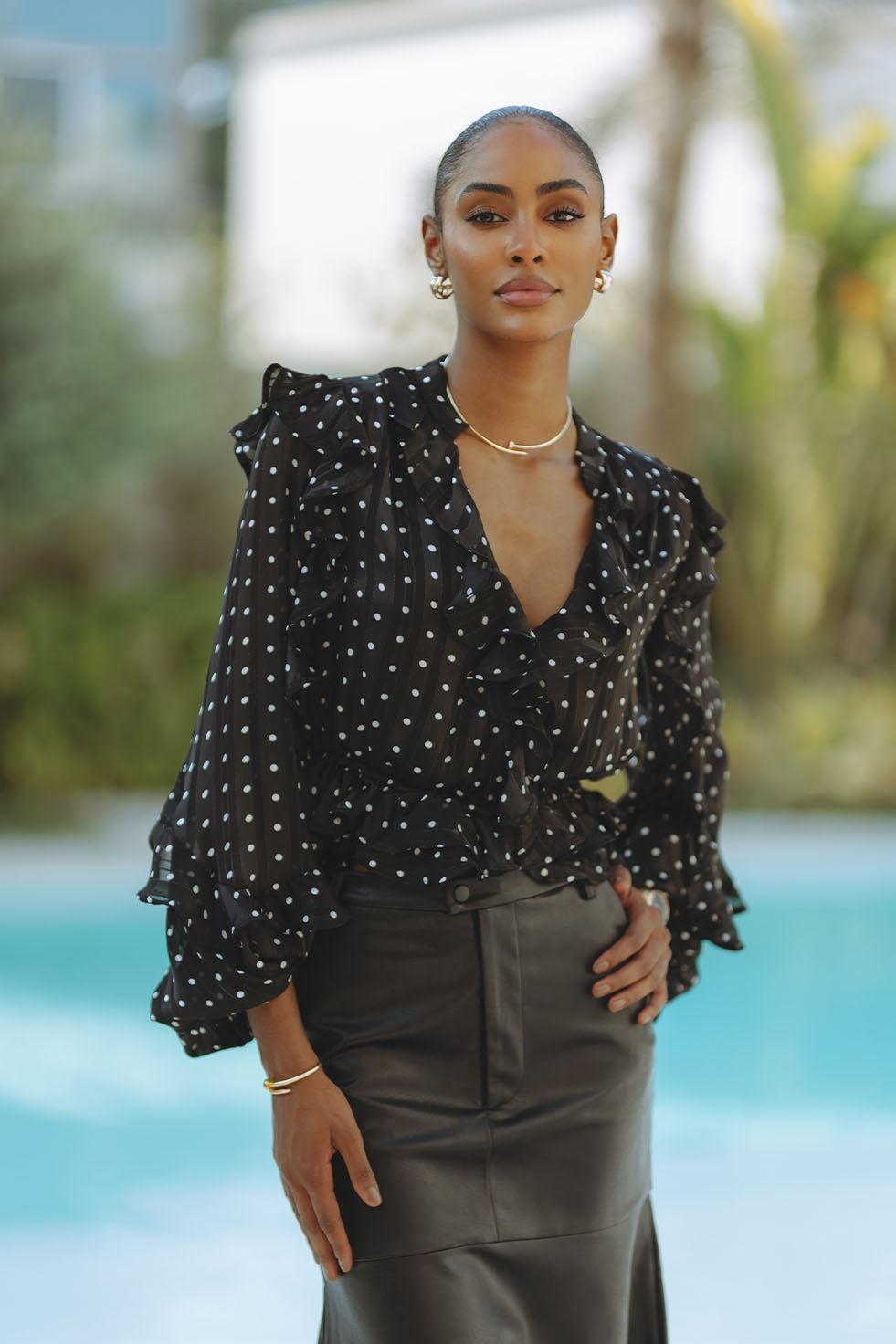 FRILL DETAIL SPOT BLOUSE - BLACK SPOT – CHIC LE FRIQUE
