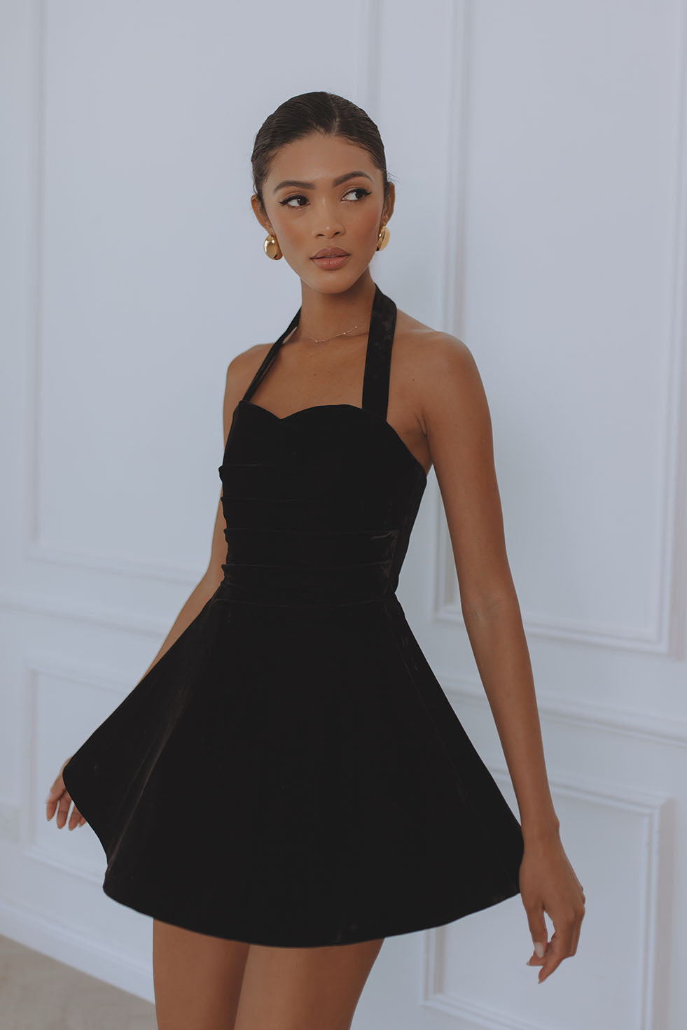 AGATHENA VELOUR MINI DRESS - BLACK – CHIC LE FRIQUE