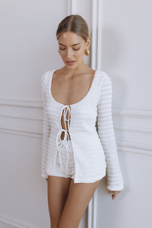 ADALEE RUFFLE TEXTURE HOT SHORTS - WHITE