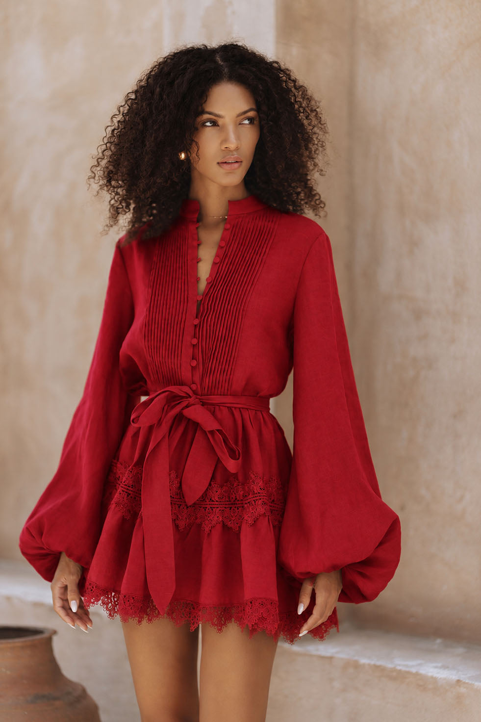 AURELIE LACE TRIM LINEN MINI DRESS - RED – CHIC LE FRIQUE