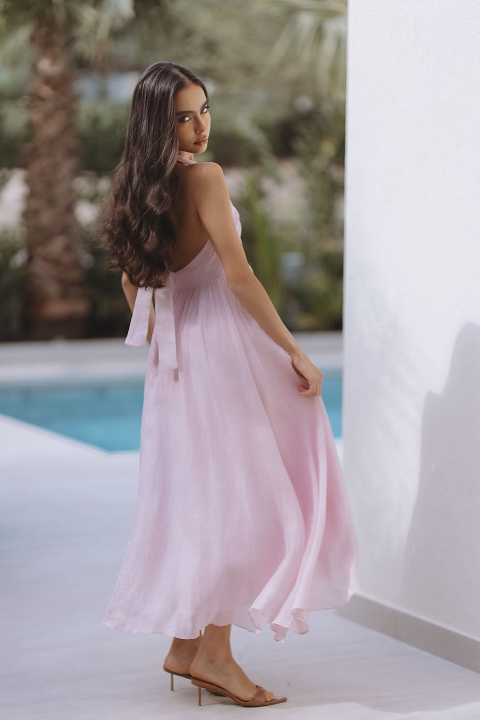 DOROTA HALTER NECK MIDI DRESS - BLISS PINK CHIC LE FRIQUE DOROTA HALTER NECK MIDI DRESS - BLISS PINK CHIC LE FRIQUE