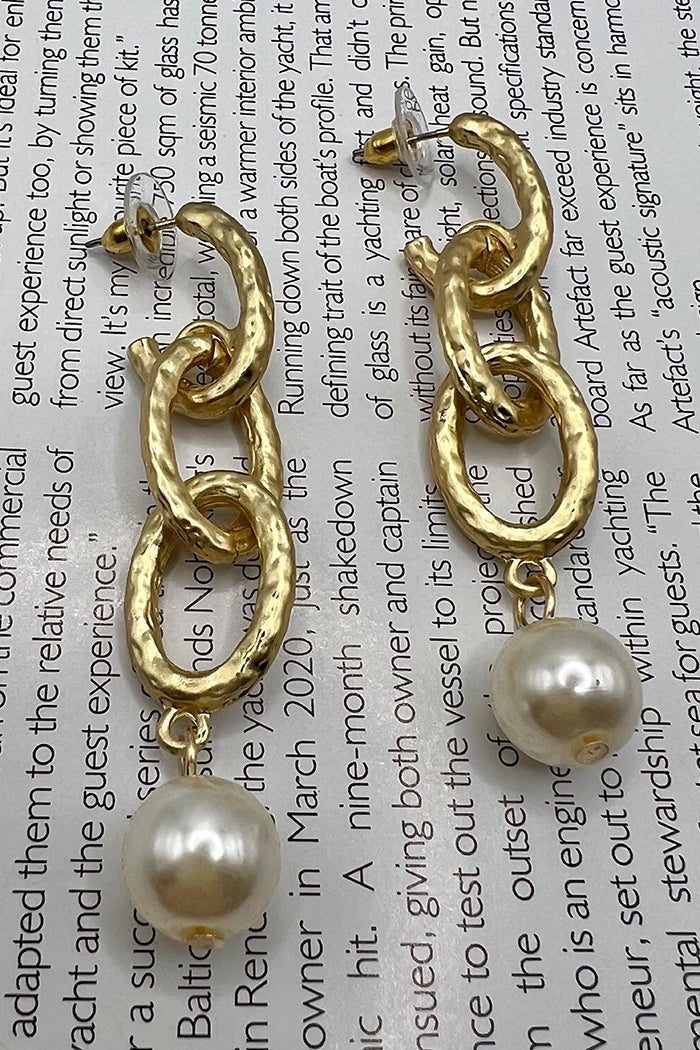 WRECKING PEARL EARRINGS