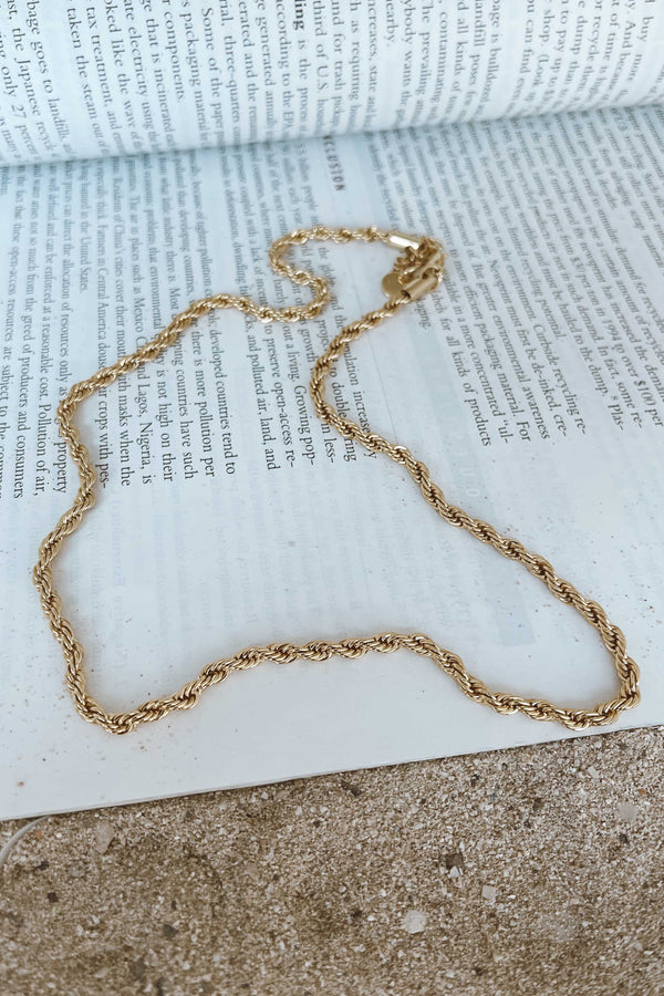 GOLD PLATED TWIST NECKLACE