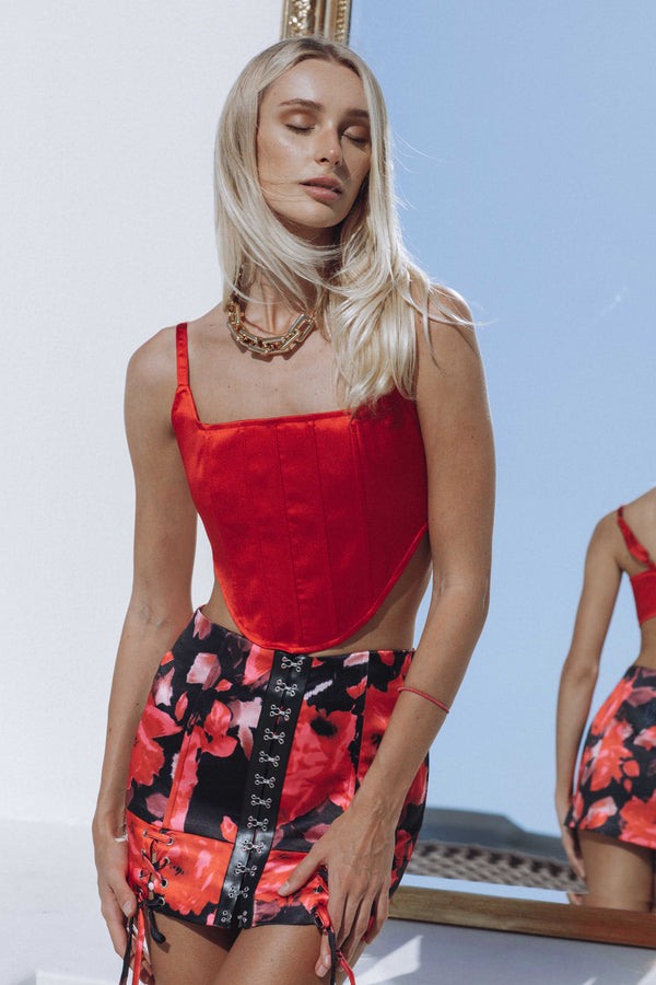 INFATUATION MINI SKIRT - RED FLORAL