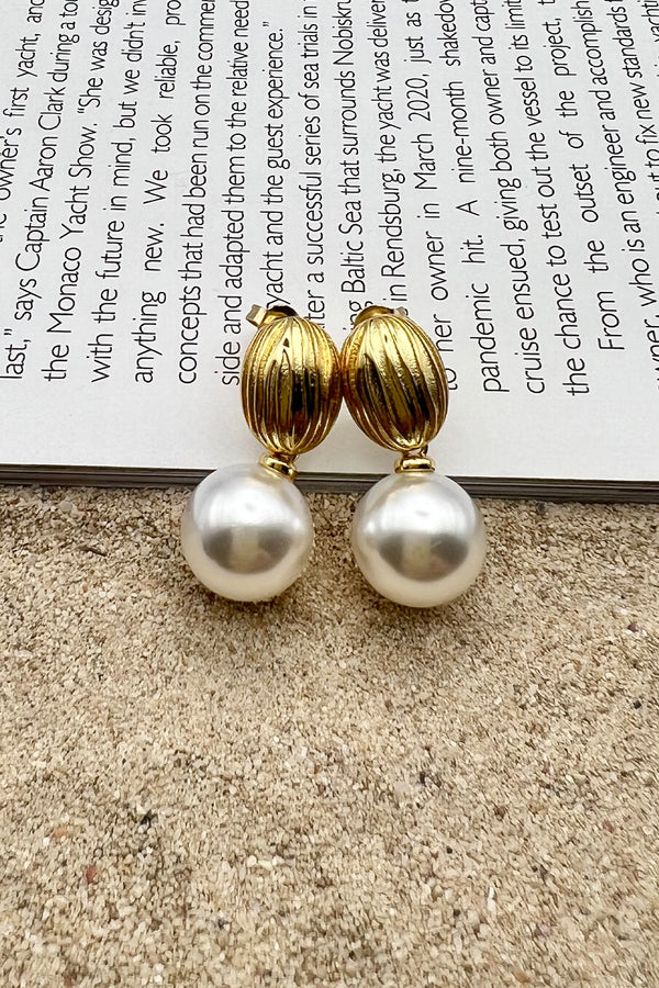 GOLD PLATED PEARL MOON EARRINGS